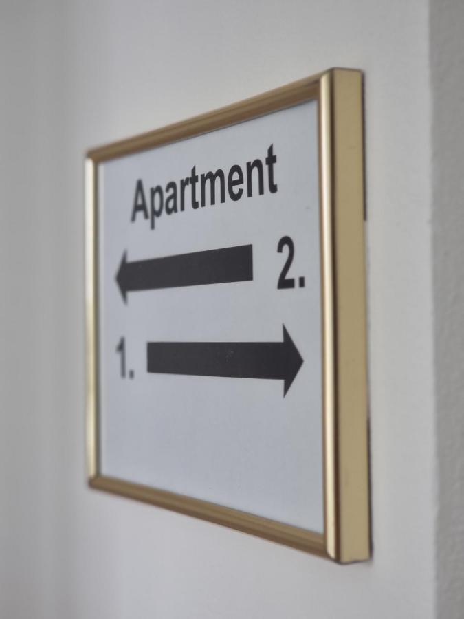 Spacious Apartment Near Hockey And Football Arena Братислава Экстерьер фото